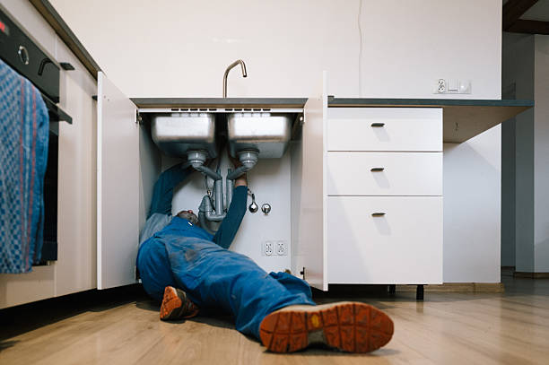 Professional Plumber technician working in Hot Springs Village, AR